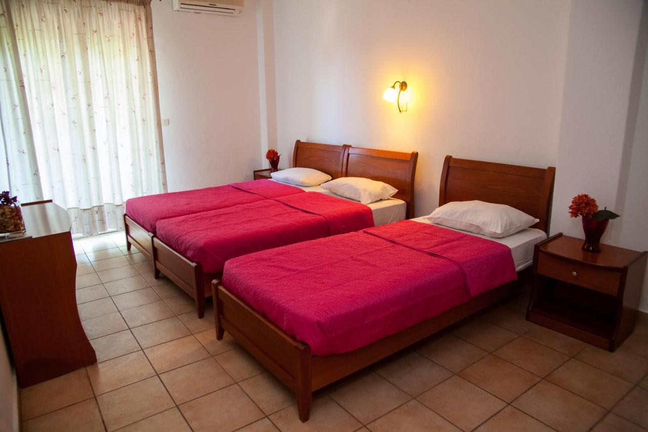 Hotel Adonis Kriopigi Extérieur photo