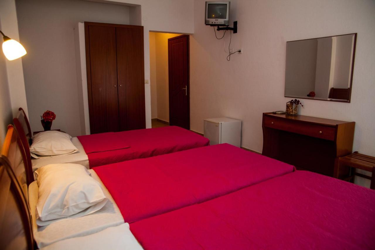 Hotel Adonis Kriopigi Extérieur photo